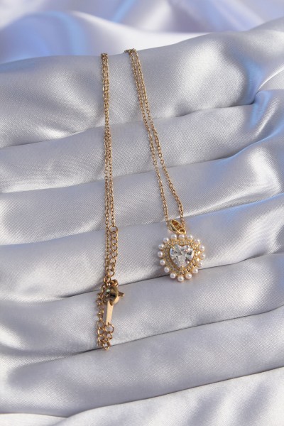 316l çelik Zincir Gold Renk İncili Zirkon Taşlı Kalp Tasarımlı Kolye 316l çelik Zincir Gold Renk İncili Zirkon Taşlı Kalp Tasarımlı Kolye