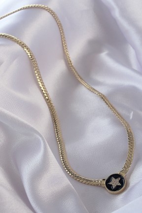 Pirinç Gold Renk Zirkon Taşlı Yıldız Model Siyah Mineli Ezme Zincirli Serenay Kolyesi Pirinç Gold Renk Zirkon Taşlı Yıldız Model Siyah Mineli Ezme Zincirli Serenay Kolyesi