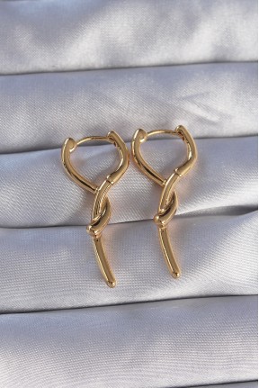 Pirinç Gold Renk Sarmal çubuk Tasarımlı Uzun Küpe Pirinç Gold Renk Sarmal çubuk Tasarımlı Uzun Küpe