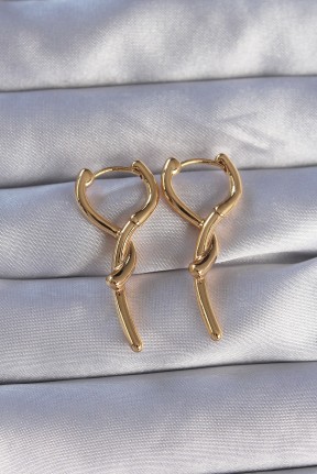 Pirinç Gold Renk Sarmal çubuk Tasarımlı Uzun Küpe Pirinç Gold Renk Sarmal çubuk Tasarımlı Uzun Küpe