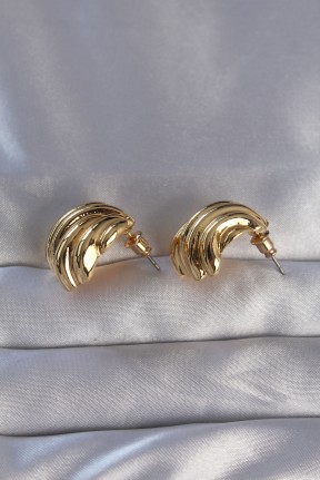 Pirinç Gold Renk Tırtıklı Bombe Model Küpe Pirinç Gold Renk Tırtıklı Bombe Model Küpe