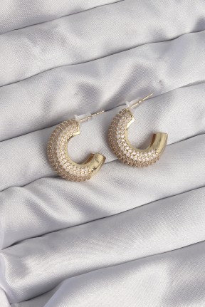 Pirinç Gold Renk Zirkon Taşlı Yarım Halka Küpe Pirinç Gold Renk Zirkon Taşlı Yarım Halka Küpe