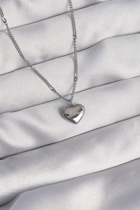 316l çelik Gümüş Renk Kalp Model Love Kolye 316l çelik Gümüş Renk Kalp Model Love Kolye