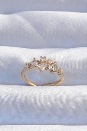 Pirinç Gold Renk Zirkon Taşlı Damla Detay Ayarlanabilir Yüzük Pirinç Gold Renk Zirkon Taşlı Damla Detay Ayarlanabilir Yüzük