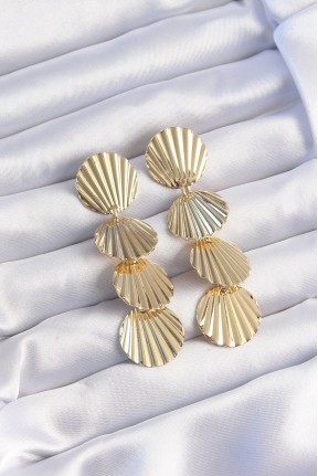 Pirinç Gold Renk Deniz Kabuğu Model Sallantılı Küpe Pirinç Gold Renk Deniz Kabuğu Model Sallantılı Küpe