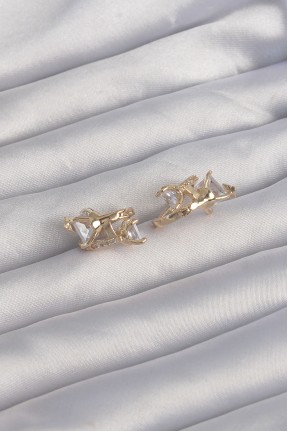 Pirinç Gold Renk İri Zirkon Taşlı Kıvrımlı Minimal Kelebekli Halka Küpe