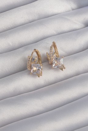 Pirinç Gold Renk İri Zirkon Taşlı Kıvrımlı Minimal Kelebekli Halka Küpe