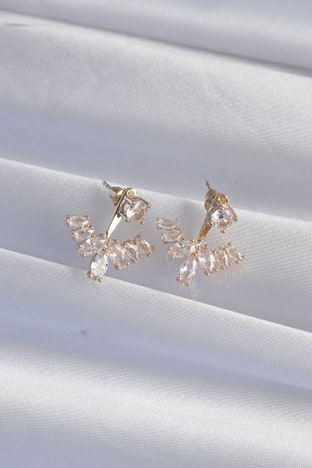 Pirinç Gold Renk Zirkon Taşlı V Model Küpe Pirinç Gold Renk Zirkon Taşlı V Model Küpe
