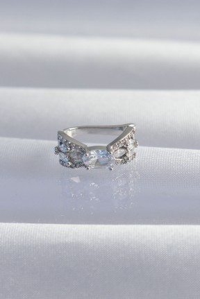 Pirinç Gümüş Renk Zirkon Taş Kaplama Earcuff Küpe Pirinç Gümüş Renk Zirkon Taş Kaplama Earcuff Küpe