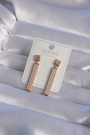 Xupi̇ng Rose Renk Zirkon Taşlı Su Yolu Küpe Xupi̇ng Rose Renk Zirkon Taşlı Su Yolu Küpe