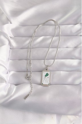 316l çelik Gümüş Renk Beyaz Mineli Tarot Kolye 316l çelik Gümüş Renk Beyaz Mineli Tarot Kolye