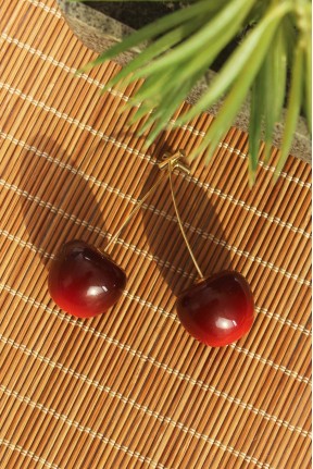 Gold Renk Kiraz Model Kadın Küpe Gold Renk Kiraz Model Kadın Küpe