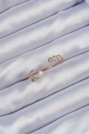 Xuping Rose Renk Zirkon Taşlı Su Yolu Küpe Xuping Rose Renk Zirkon Taşlı Su Yolu Küpe