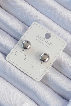 Xuping Gümüş Renk Minimal Bombeli Oval Küpe Xuping Gümüş Renk Minimal Bombeli Oval Küpe