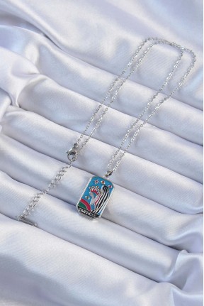 316l çelik Zincir Gümüş Renk Taç Ve Kız Figürlü Renkli Mineli Tarot Kolye 316l çelik Zincir Gümüş Renk Taç Ve Kız Figürlü Renkli Mineli Tarot Kolye