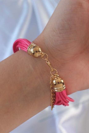 Pembe Renk Zirkon Taşlı Metal Aksesuarlı İpli çoklu Bileklik Pembe Renk Zirkon Taşlı Metal Aksesuarlı İpli çoklu Bileklik