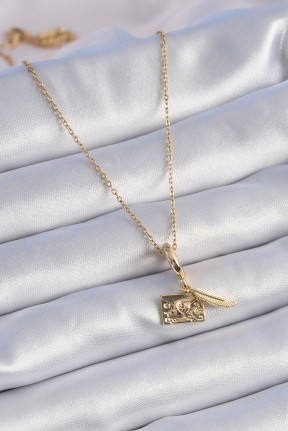 316l çelik Gold Renk Kalp Detay Mektup Figür Charm Model Kadın Kolye 316l çelik Gold Renk Kalp Detay Mektup Figür Charm Model Kadın Kolye