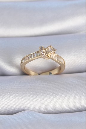 Pirinç Gold Renk Zirkon Taşlı Düğüm Model Kadın Yüzük Pirinç Gold Renk Zirkon Taşlı Düğüm Model Kadın Yüzük