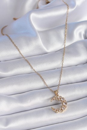 316l çelik Zincir Gold Renk Zirkon Taşlı Hilal Model Kadın Kolye 316l çelik Zincir Gold Renk Zirkon Taşlı Hilal Model Kadın Kolye