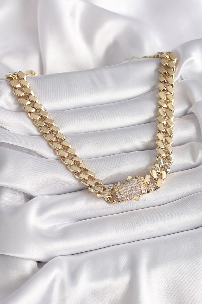 Pirinç Gold Renk Vip Exclusive Seri Gurmet Model Kadın Kolye Pirinç Gold Renk Vip Exclusive Seri Gurmet Model Kadın Kolye