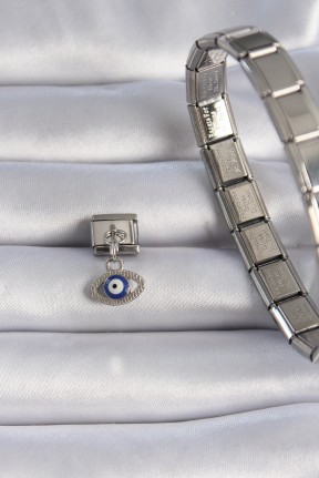 316l çelik Gümüş Renk Sallantılı Göz Figür Nazar Boncuk Detay Nomination Charm 316l çelik Gümüş Renk Sallantılı Göz Figür Nazar Boncuk Detay Nomination Charm