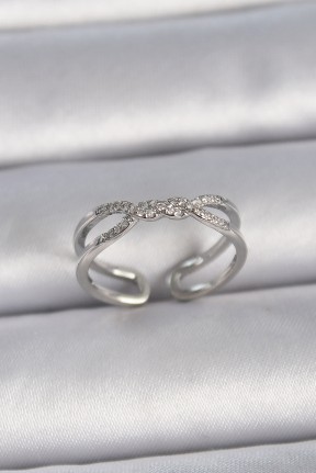 Pirinç Gümüş Renk Ayarlanabilir Zirkon Taşlı Sarmal Model Kadın Yüzük Pirinç Gümüş Renk Ayarlanabilir Zirkon Taşlı Sarmal Model Kadın Yüzük