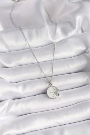 316l çelik Gümüş Renk Zincir Beyaz Sedefli Gün Batımı Model Kadın Kolye 316l çelik Gümüş Renk Zincir Beyaz Sedefli Gün Batımı Model Kadın Kolye
