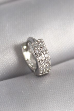 316l çelik Gümüş Renk Zirkon Taşlı Tragus Piercing 316l çelik Gümüş Renk Zirkon Taşlı Tragus Piercing