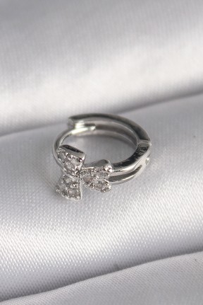 316l çelik Gümüş Renk Zirkon Taşlı Kurdele Model Tragus Piercing 316l çelik Gümüş Renk Zirkon Taşlı Kurdele Model Tragus Piercing