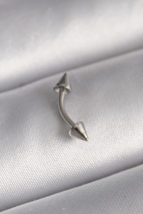 316l çelik Gümüş Renk çivi Model Piercing 316l çelik Gümüş Renk çivi Model Piercing