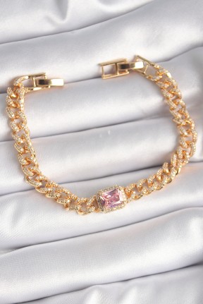 Pirinç Gold Renk Pembe Kare Zirkon Taşlı Vip Seri Kadın Bileklik Pirinç Gold Renk Pembe Kare Zirkon Taşlı Vip Seri Kadın Bileklik