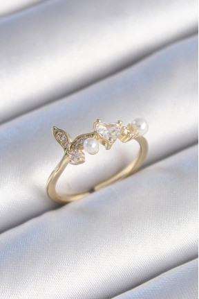 Pirinç Gold Renk Zirkon Taşlı Kalp Yaprak Model İnci Detay Kadın Yüzük Pirinç Gold Renk Zirkon Taşlı Kalp Yaprak Model İnci Detay Kadın Yüzük