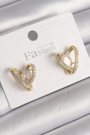Pirinç Gold Renk Zirkon Taşlı Kalp Model Kadın Küpe Pirinç Gold Renk Zirkon Taşlı Kalp Model Kadın Küpe