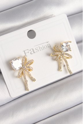 Pirinç Gold Renk Zirkon Taşlı Kurdele Model Kadın Küpe Pirinç Gold Renk Zirkon Taşlı Kurdele Model Kadın Küpe