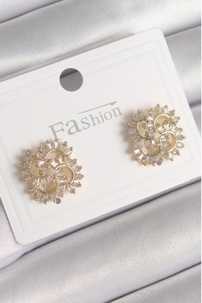 Pirinç Gold Renk Zirkon Taşlı Yonca Model Kadın Küpe Pirinç Gold Renk Zirkon Taşlı Yonca Model Kadın Küpe