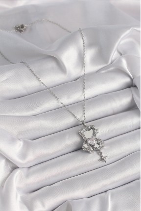 316l çelik Gümüş Renk Ayna Ayıcık Model Zirkon Taşlı Kalp Detay Kadın Kolye 316l çelik Gümüş Renk Ayna Ayıcık Model Zirkon Taşlı Kalp Detay Kadın Kolye