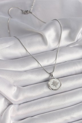 316l çelik Gümüş Renk Zincir Beyaz Sedefli Zirkon Taşlı Yıldız İşleme Model Kadın Kolye 316l çelik Gümüş Renk Zincir Beyaz Sedefli Zirkon Taşlı Yıldız İşleme Model Kadın Kolye