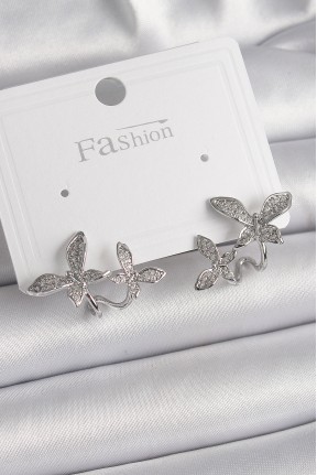Pirinç Gümüş Renk Zirkon Taşlı Kelebek Model Kadın Küpe Pirinç Gümüş Renk Zirkon Taşlı Kelebek Model Kadın Küpe