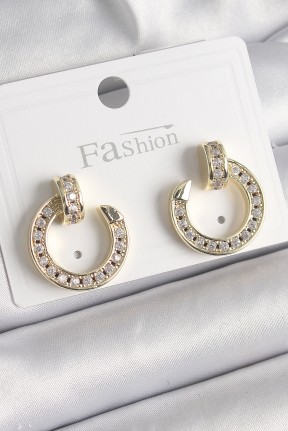 Pirinç Gold Renk Zirkon Taşlı çivi Halka Model Kadın Küpe Pirinç Gold Renk Zirkon Taşlı çivi Halka Model Kadın Küpe