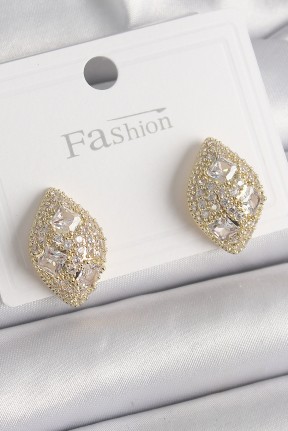 Pirinç Gold Renk Zirkon Taş İşlemeli Damla Model Kadın Küpe Pirinç Gold Renk Zirkon Taş İşlemeli Damla Model Kadın Küpe