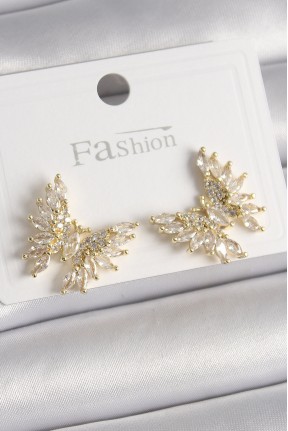 Pirinç Gold Renk Zirkon Taşlı Kelebek Model Kadın Küpe Pirinç Gold Renk Zirkon Taşlı Kelebek Model Kadın Küpe
