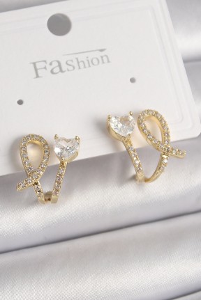 Pirinç Gold Renk Düğüm Model Zirkon Taşlı Kalp Detay Kadın Küpe Pirinç Gold Renk Düğüm Model Zirkon Taşlı Kalp Detay Kadın Küpe