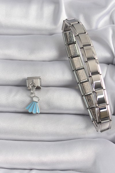 316l çelik Gümüş Renk Mavi Renk Sallantı Elbise Model Nomination Charm 316l çelik Gümüş Renk Mavi Renk Sallantı Elbise Model Nomination Charm