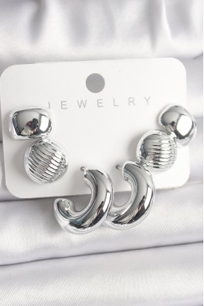 Gümüş Renk İşlemeli Daire Halka Model Ccb Platik Kadın Küpe Seti Gümüş Renk İşlemeli Daire Halka Model Ccb Platik Kadın Küpe Seti