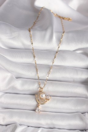 316l Gold Renk Zirkon Taşlı Ay Yıldız Model Sallantı Detay Kadın Kolye 316l Gold Renk Zirkon Taşlı Ay Yıldız Model Sallantı Detay Kadın Kolye