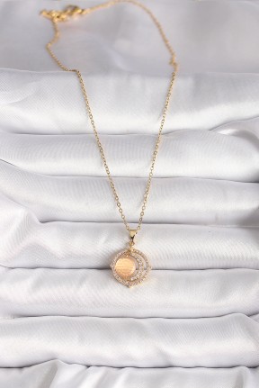 316l çelik Gold Renk Zirkon Taşlı Turuncu Sedefli Hilal Model Kadın Kolye 316l çelik Gold Renk Zirkon Taşlı Turuncu Sedefli Hilal Model Kadın Kolye