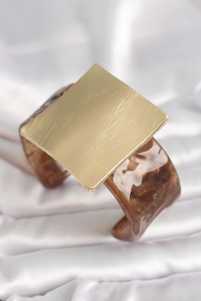 Kahverengi Mermer Desen Akrilik Plastik Gold Kare Plaka Model Vintage Kadın Bilezik Kahverengi Mermer Desen Akrilik Plastik Gold Kare Plaka Model Vintage Kadın Bilezik