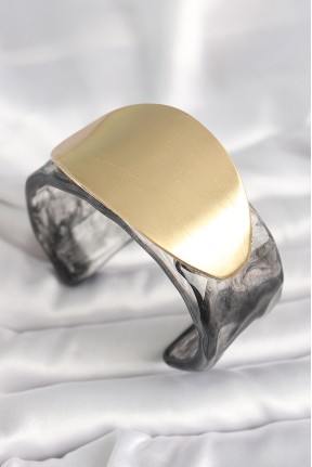 Siyah Mermer Desen Akrilik Plastik Gold Oval Plaka Model Vintage Kadın Bilezik Siyah Mermer Desen Akrilik Plastik Gold Oval Plaka Model Vintage Kadın Bilezik
