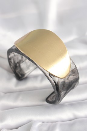 Siyah Mermer Desen Akrilik Plastik Gold Oval Plaka Model Vintage Kadın Bilezik Siyah Mermer Desen Akrilik Plastik Gold Oval Plaka Model Vintage Kadın Bilezik