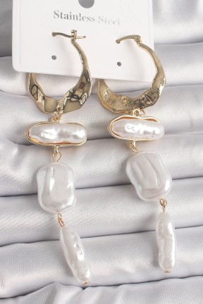Pirinç Gold Renk Sallantı Ezme İnci Model Kadın Küpe Pirinç Gold Renk Sallantı Ezme İnci Model Kadın Küpe